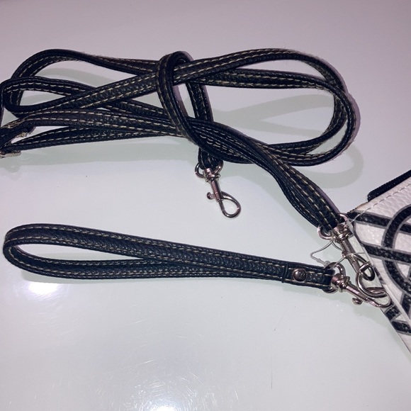 Stone & Co. Crossbody Purse - Picture 4 of 13